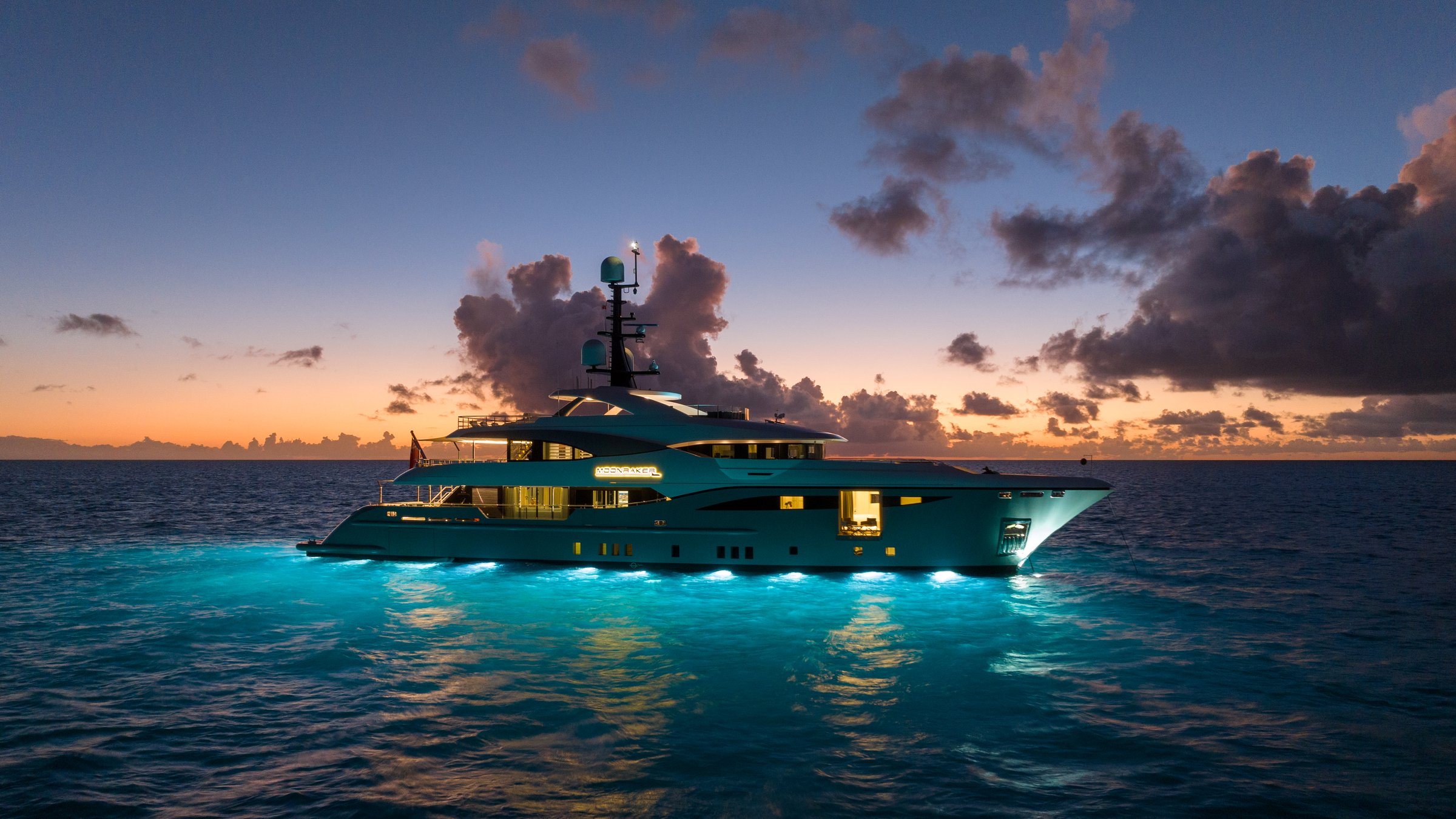 MOONRAKER — 47.4m Bilgin motor yacht at twilight